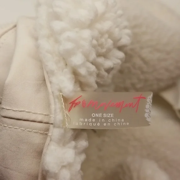 Free People Cream Shearling Hat - Picture 7 of 7